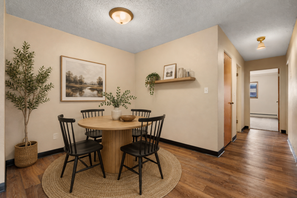 Clark Place Apartments South St. Paul 2 Bedroom C (4)